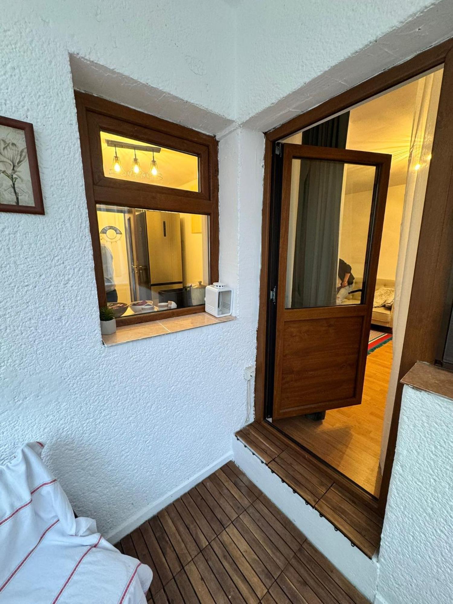 Apartament Zona Marriott-Palatul Parlamentului 부쿠레슈티 외부 사진